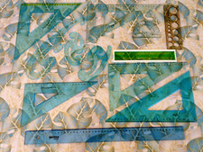 SET DISEGNO TECNICO SQUADRE NORMOGRAFO GONIOMETRO CURVILINEE CERCHIO  - 17 PEZZI