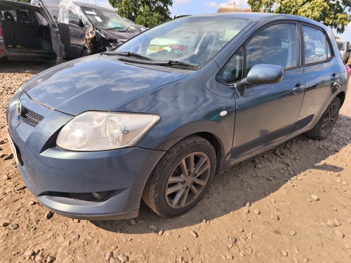 Toyota auris 2007 2012 door - 2007-2012,