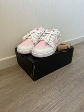 Air jordan 1 low rose et blanc
