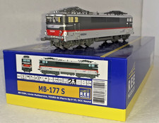 REE MB 177 S  Loco BB 9284