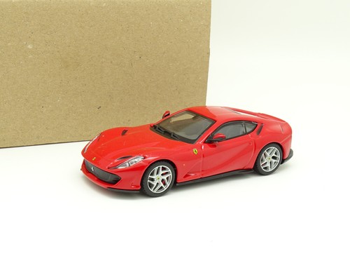 Burago ferrari 812 - sb, 1/43