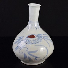 Vaso design fiori bianco