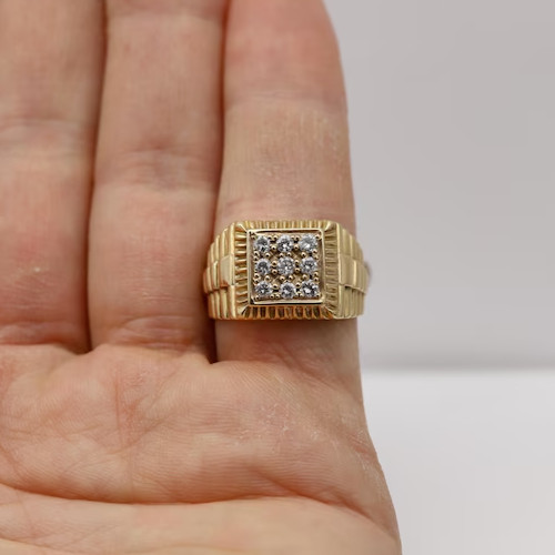 Anello uomo delicato diamante