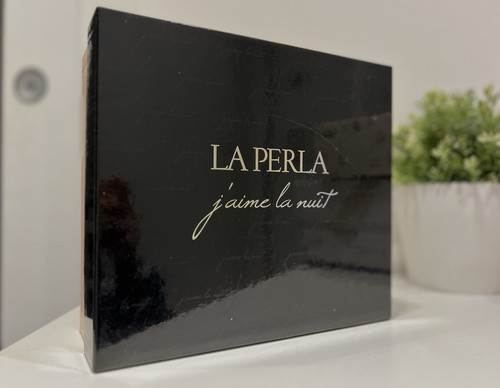 Perla aime la nuit - perla, j’aime