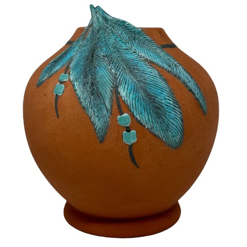 Vaso terracotta perle piume