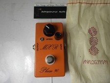 Pedale effetti RI logo script