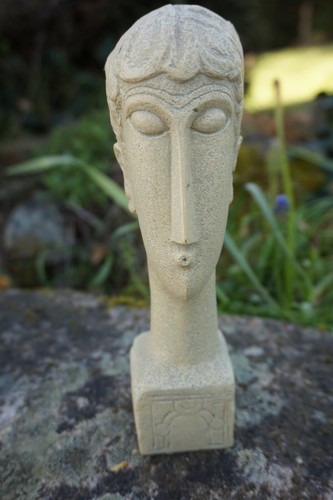 Mo08 figurine statuette - figurine,