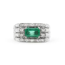 Anello Oro Bianco 18kt con Smeraldo 0,85ct e Diamanti 0,38ct Lusso