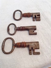 3 antiche chiavi scheletro