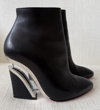 Stivaletti Christian Louboutin