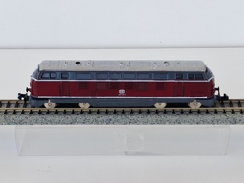 Locomotora diesel 220 - locomotora,