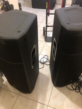 JBL PRX635. Lightweight