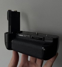 battery grip canon bg-e6 -