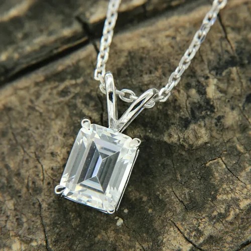 Ciondolo donna moissanite