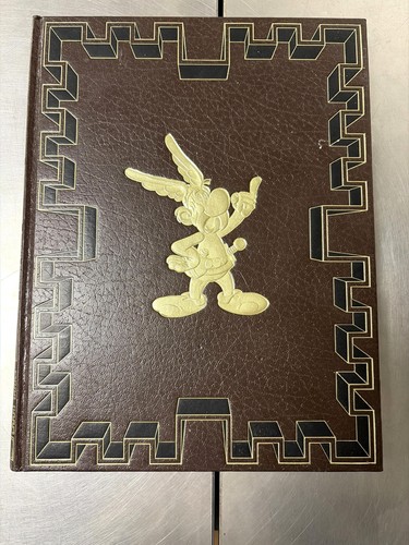 Livre les aventures asterix - les, d'asterix