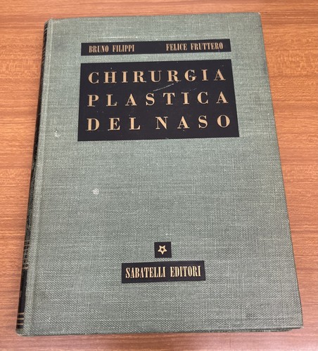"Chirurgia plastica del naso"