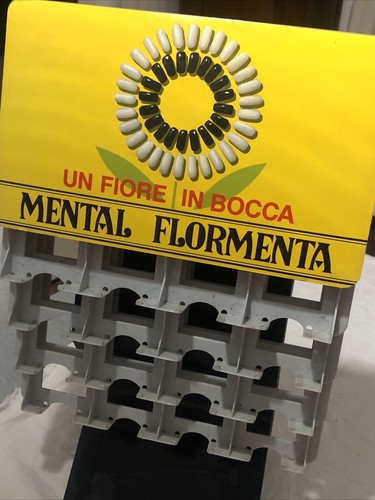 Pubblicità espositore - :,