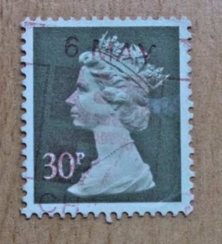 Francobollo regina elisabetta - francobollo,