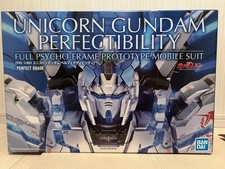 BANDAI Unicorn Gundam Perfectibility PG 1/6 Premium Figure Model Kit Giappone Nuovo