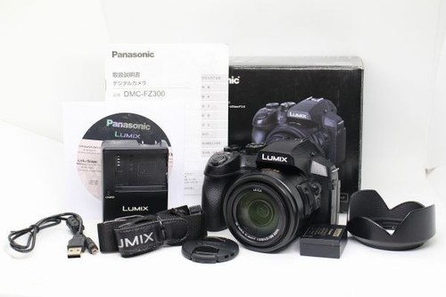 Panasonic lumix dmc - da,