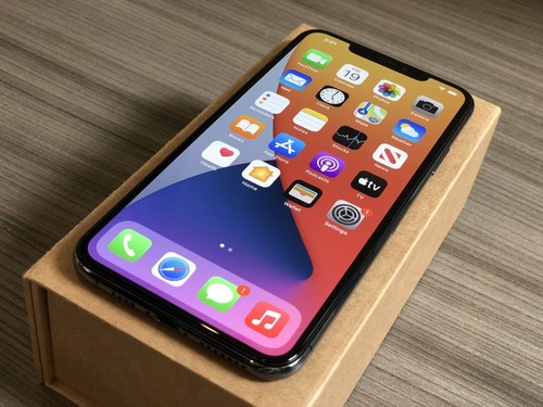 Apple iphone pro - 11,