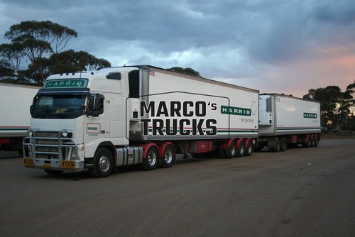 Foto camion volvo fh16 610 - camion,