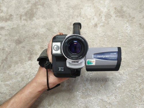 Sony handycam ccd trv78e - handycam, ccd-trv78e
