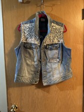 Harley Davidson Women Crochet Skull Denim Vest Silver Studs 1W