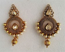 Orecchini etnici tradizionali