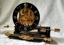 Interessante orologio da