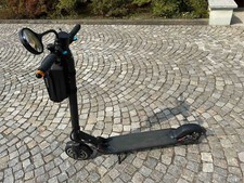 Monopattino elettrico adulti completo di accessori