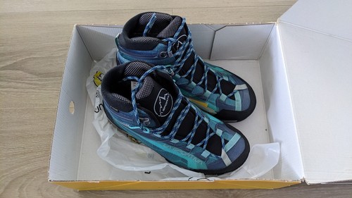 Sportiva - (new,