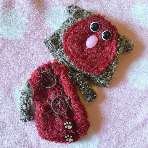 Cappello gufo peluche rotolo