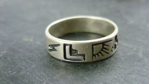 Anello simboli etnici nativi