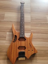 chitarra elettrica senza testa