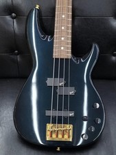 [Fender Japan] Basso elettrico