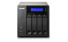 QNAP TS-421 - Sistema NAS a 4 dischi ad alte prestazioni