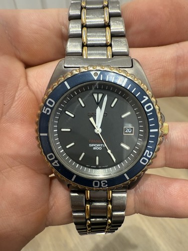 Seiko titanium sports 200m - titanium,
