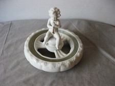 Beau centre de table putti à