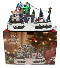 Villaggio Natalizio “Winter Fair” Con Giostrina Movimento Luci LED E Musica