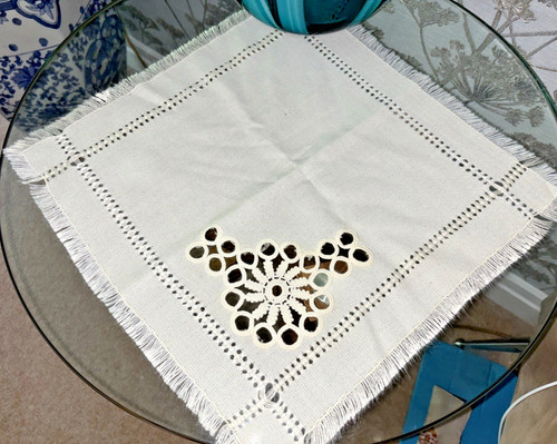 Vintage ivory polycotton table - ivory,