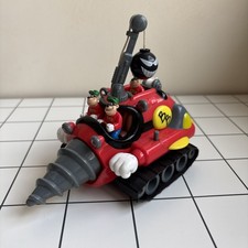 Lo Spaccatutto dei Bassotti - gadget Topolino n. 2454