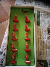 Boxed 1970s Subbuteo C103 HW Heavyweight Tracksuited Team  Red Versione rossa