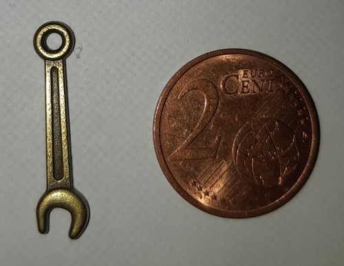 Pendentif bricoleur - pendentif, /