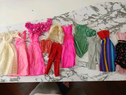 Barbie lotto vestiti anni - , 80