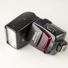 Nikon Speedlight SB-800 flash