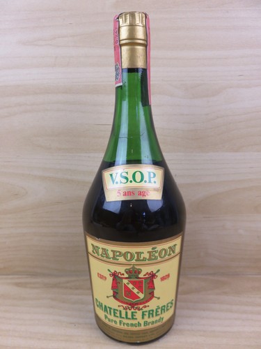 Bottiglia mai aperta vintage - mai,