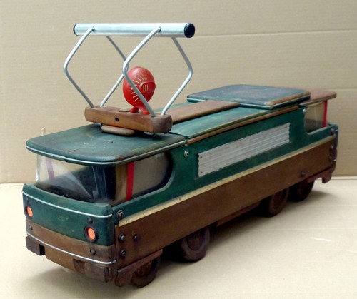 Locomotiva legno dejou - locomotiva, in