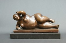 Statua in bronzo "Venere" di