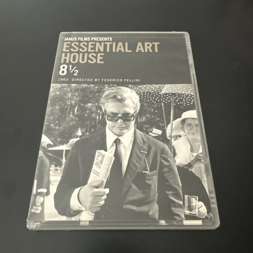 Essential art house - 8, 1/2